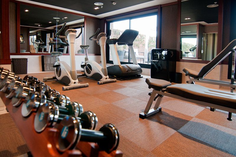 Workout with a view  ( Fully equipped terrace gym )